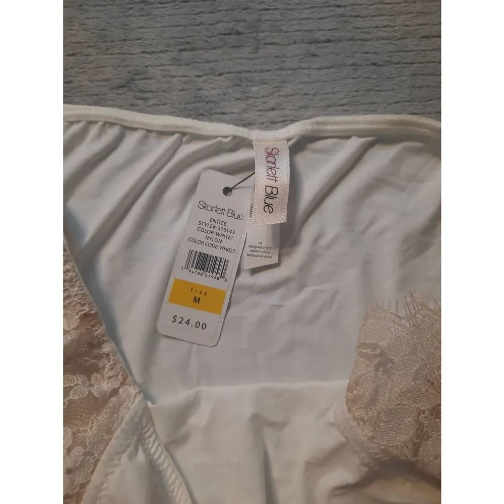 NWT Summer Blue size M Lace Edge Bikini Cheeky Panty